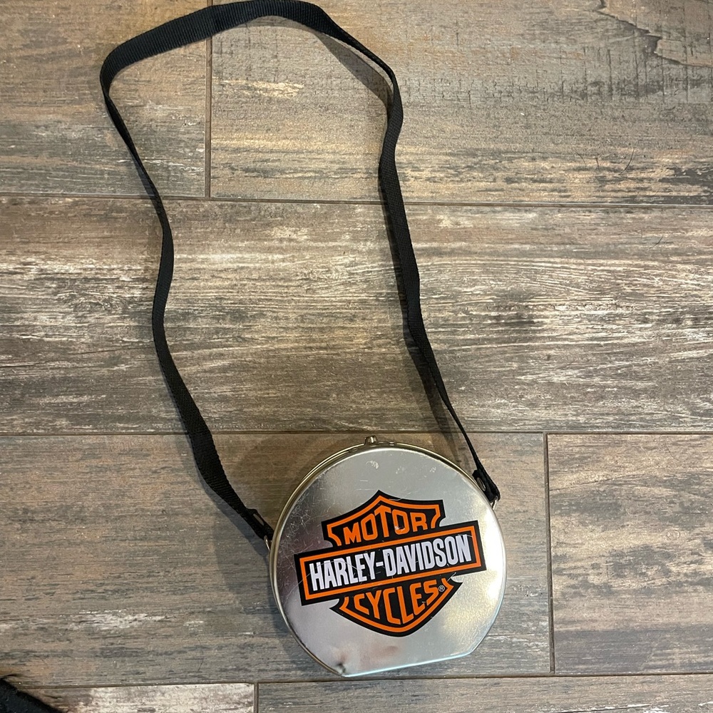 Harley Davidson tin clutch